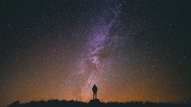 55 Carl Sagan Quotes on the Pale Blue Dot, the Cosmos and Humanity